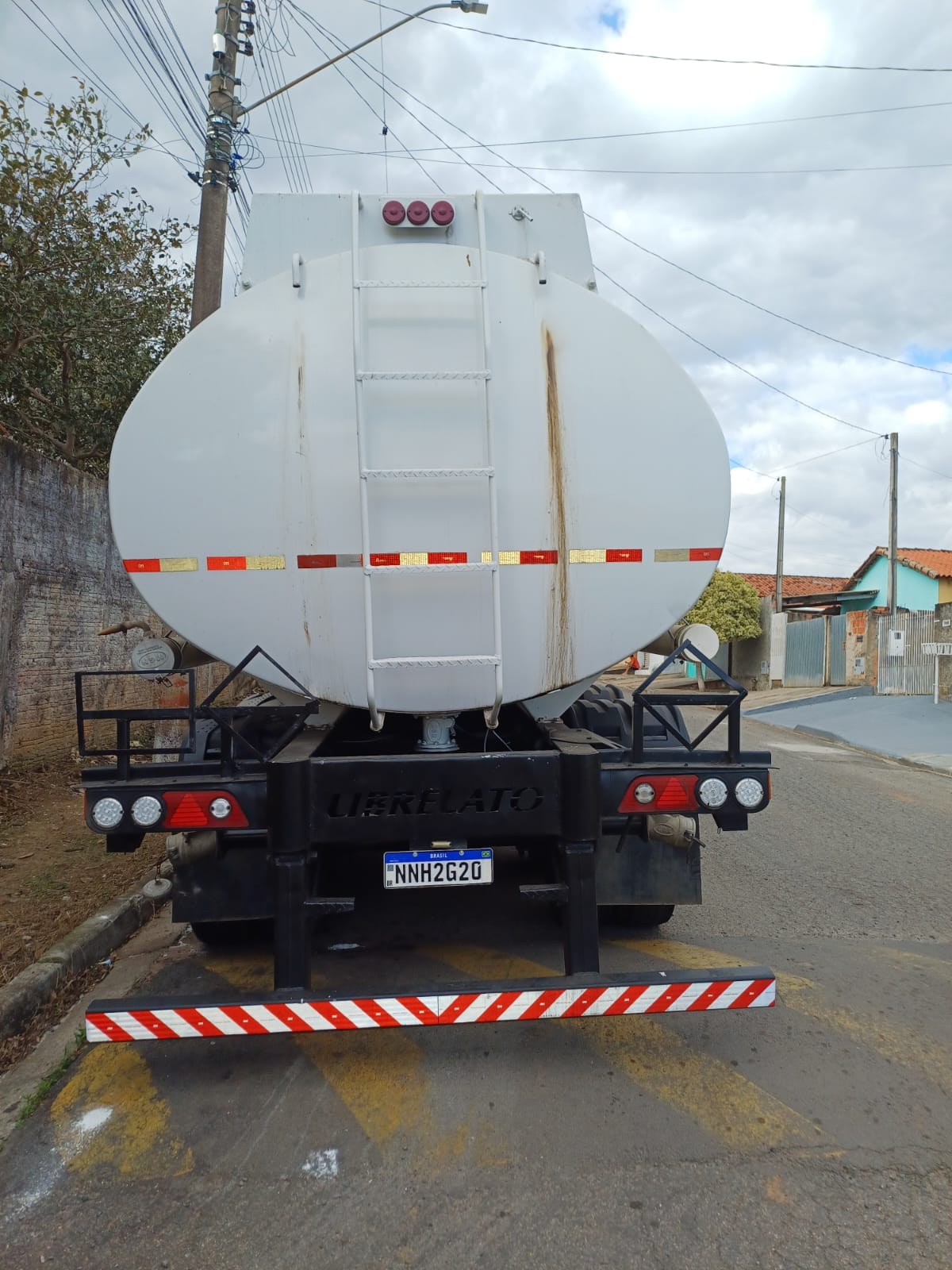 WhatsApp Image 2025-11-21 at 11.34.29 (2).jpeg